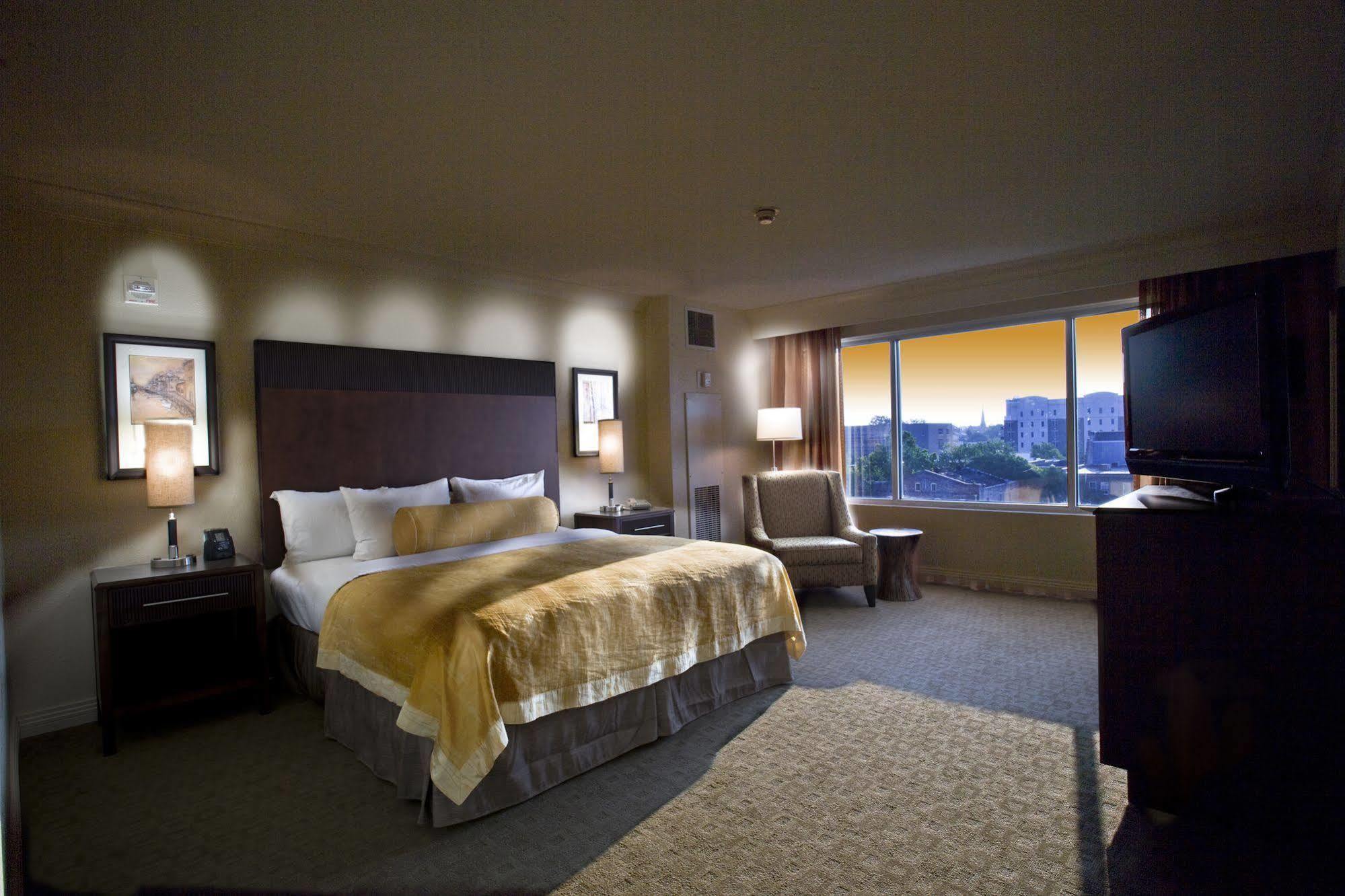 Hotel Ballast Wilmington, Tapestry Collection By Hilton Phòng bức ảnh